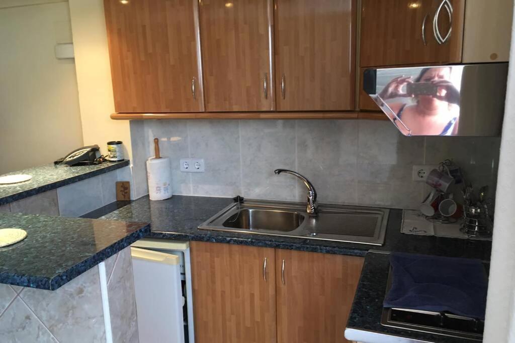 Studio Dans Un Endroit Calme Et Discret D Empuria Empuriabrava Exteriér fotografie