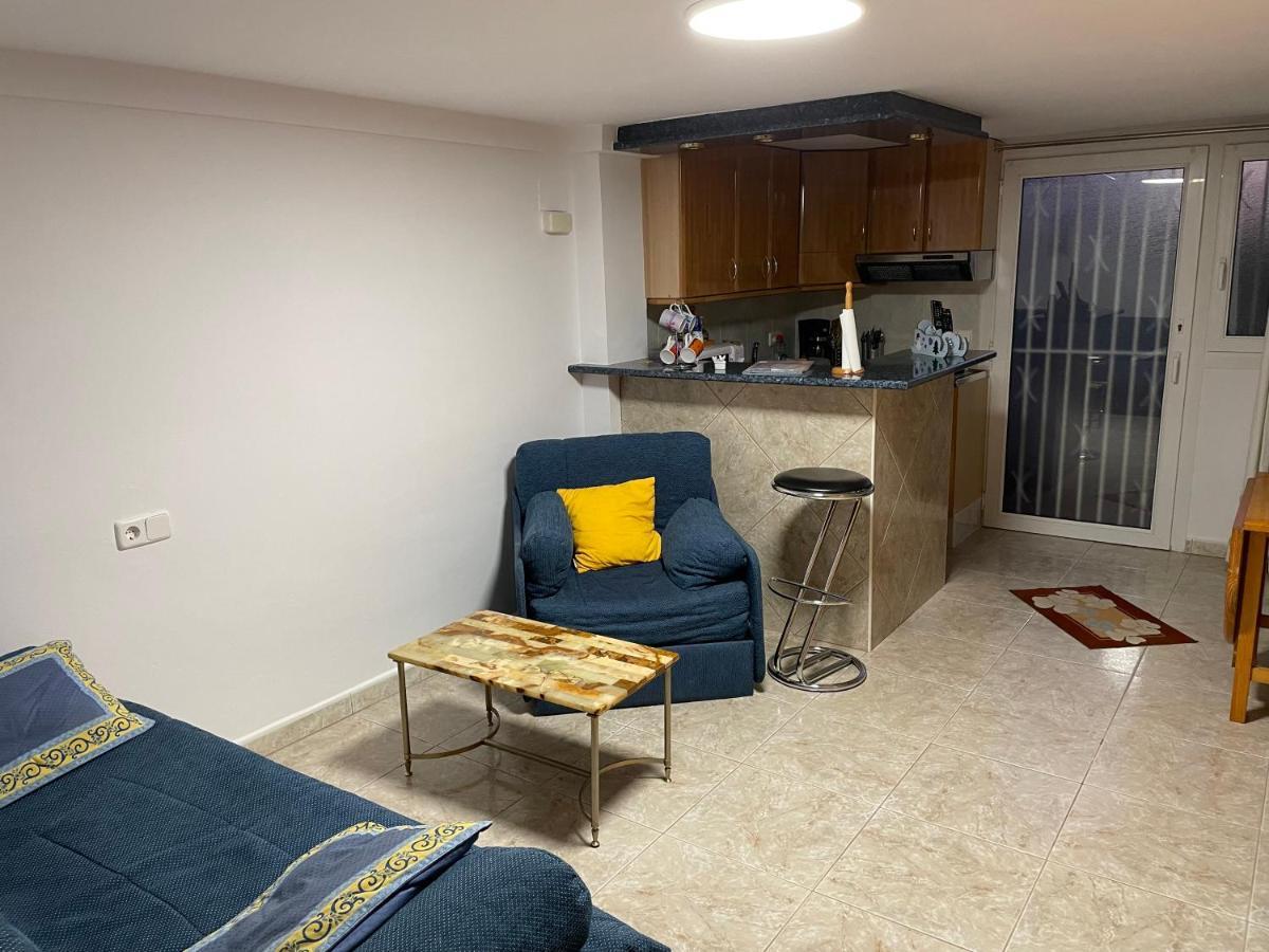 Studio Dans Un Endroit Calme Et Discret D Empuria Empuriabrava Exteriér fotografie